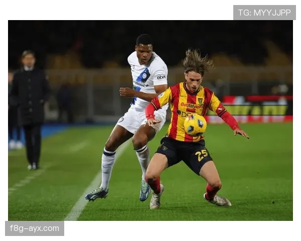 里奥足球俱乐部新转会策略曝光:年轻才俊携手经验老将,状态回暖引关注 里奥足球俱乐部新转会策略曝光:年轻才俊携手经验老将,状态回暖引关注