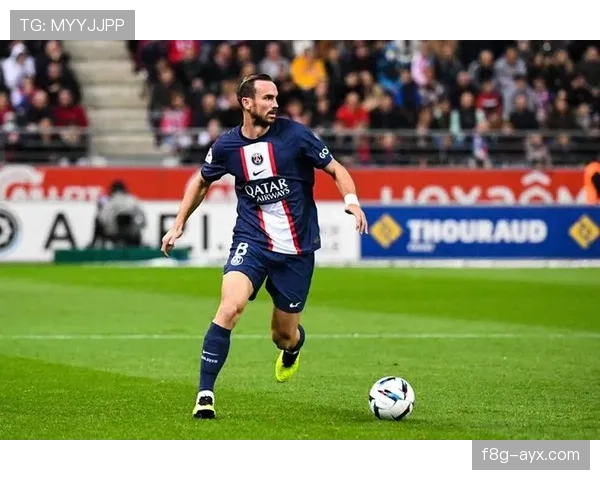 鲁伊斯成长曲线持续攀升,新星闪耀赛场引多方关注 鲁伊斯成长曲线持续攀升,新星闪耀赛场引多方关注