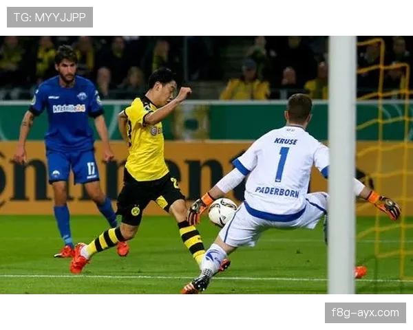 里奥定位球助攻建功,助球队逆转取胜表现抢眼 里奥定位球助攻建功,助球队逆转取胜表现抢眼