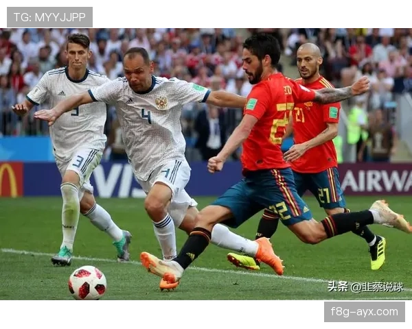 阿什拉夫在国际赛场状态回暖,备受期待成为足球世界杯关键球员 阿什拉夫在国际赛场状态回暖,备受期待成为足球世界杯关键球员